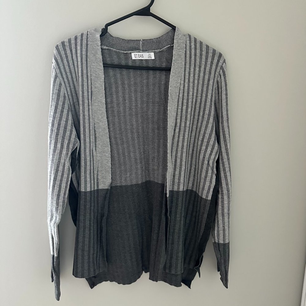 Black & gray open cardigan, Size M